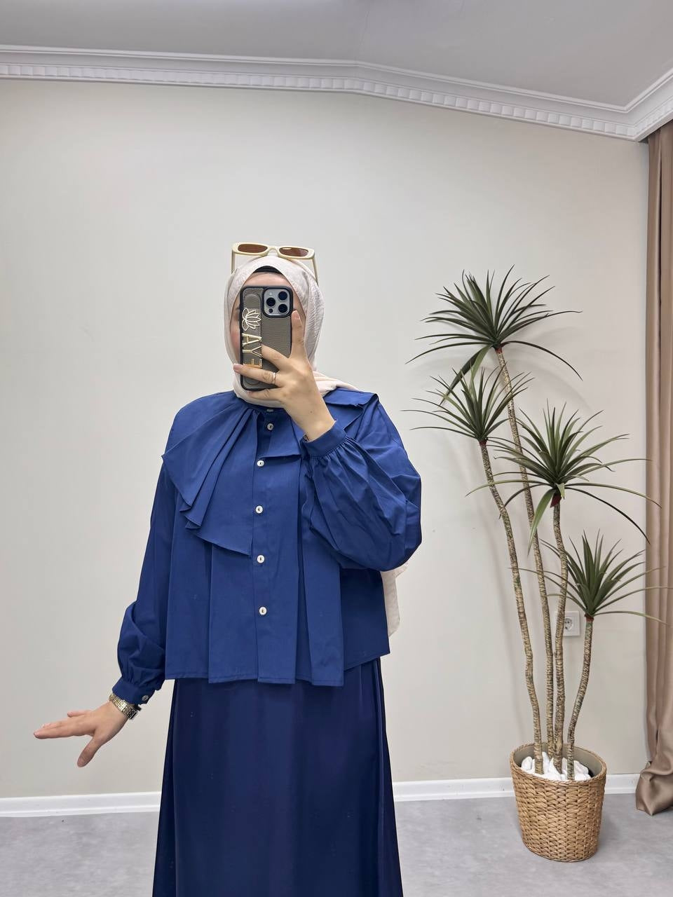 1175 - Fırfır Yaka Gömlek - Lacivert