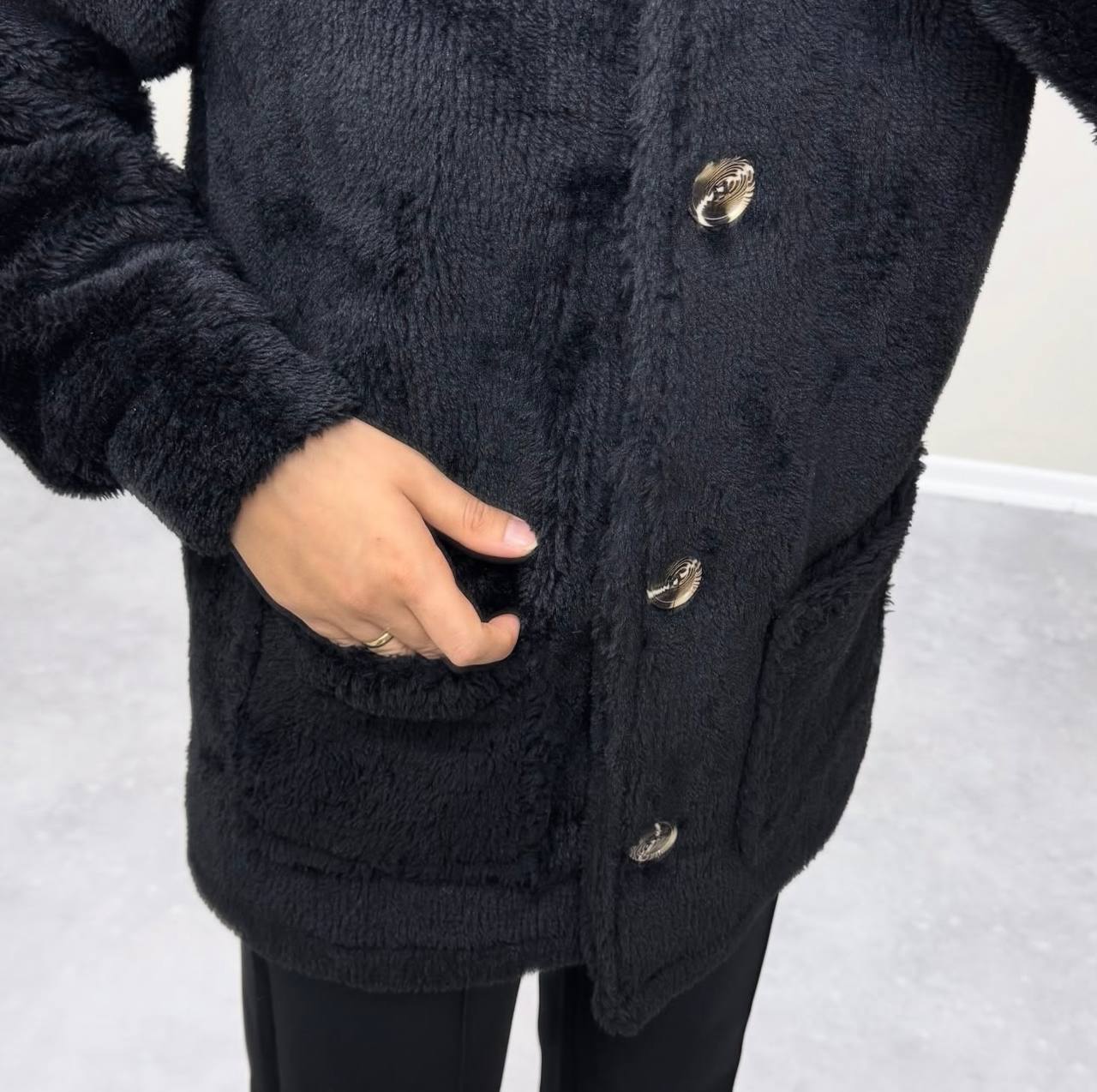 0840 - Peluş mont - Siyah