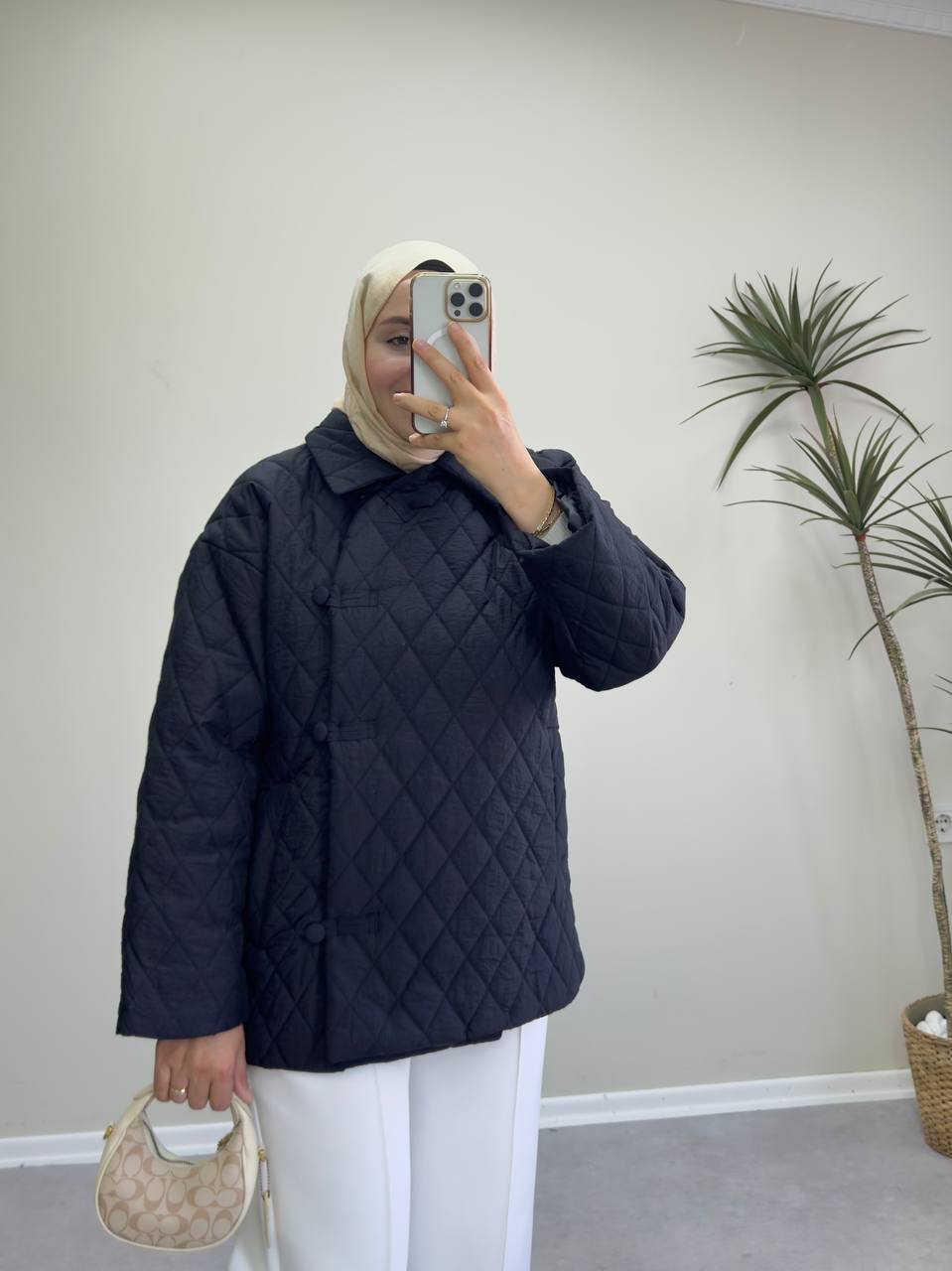 2684 - Kapitone Mont - Siyah