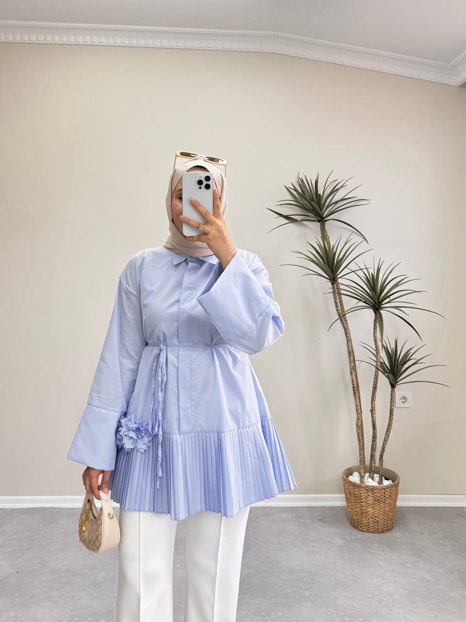 1724 - Çiçek Detaylı Pileli Tunik - Bebe mavi