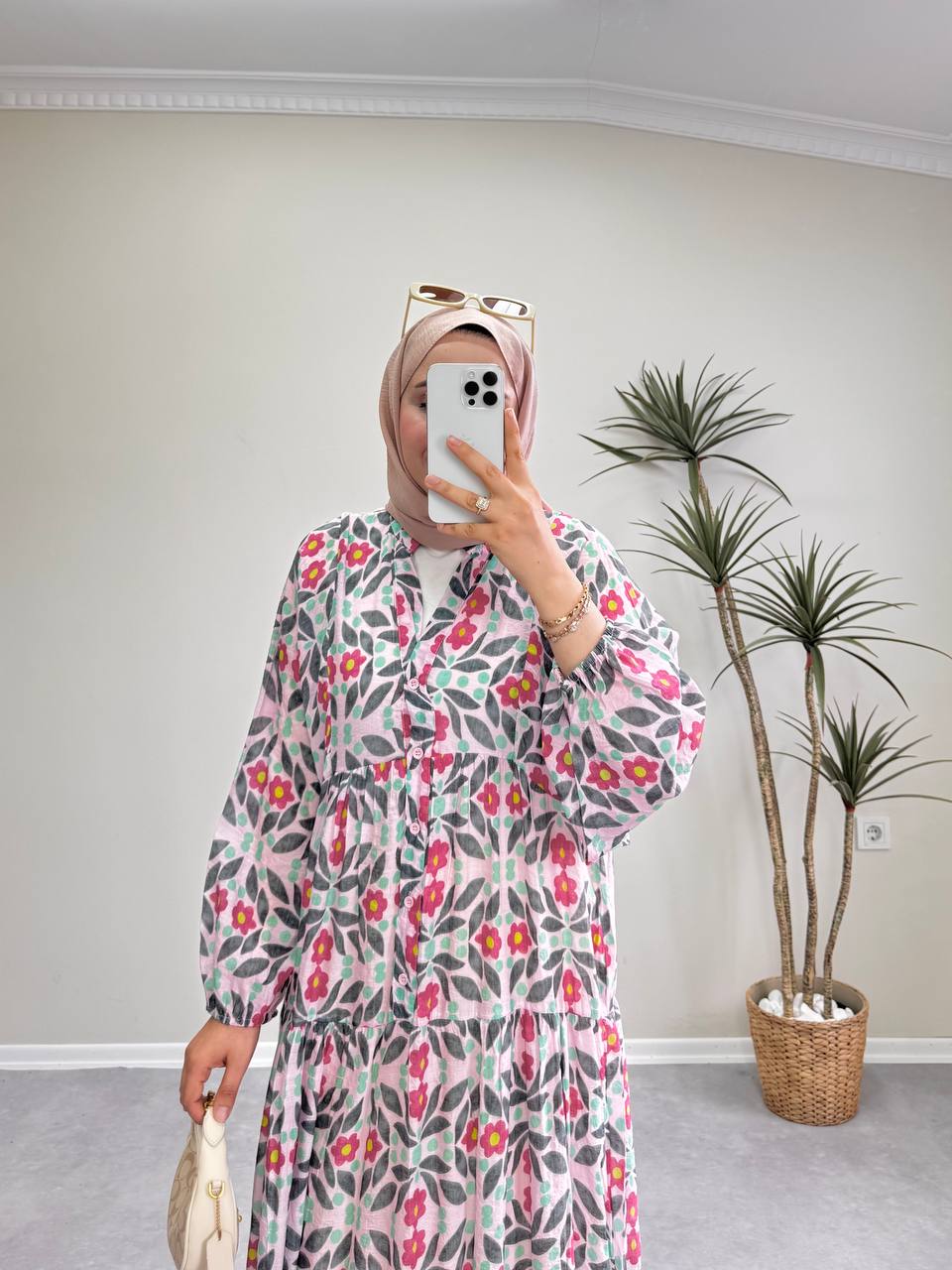 0260 - Çiçek Desen Mngo Elbise - Pembe