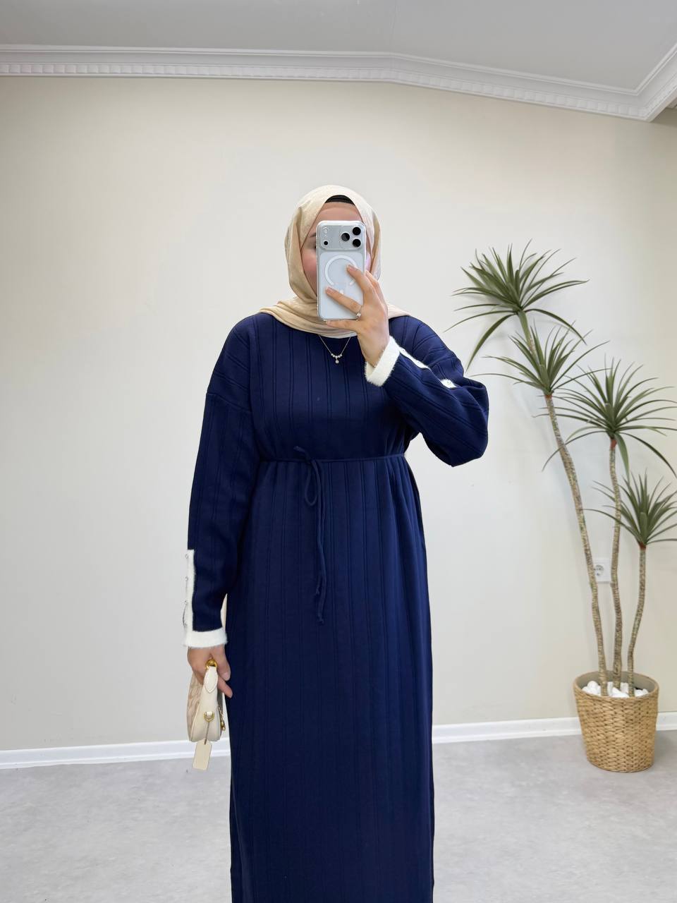 2851 - Kolu Taşlı Triko Elbise - Lacivert