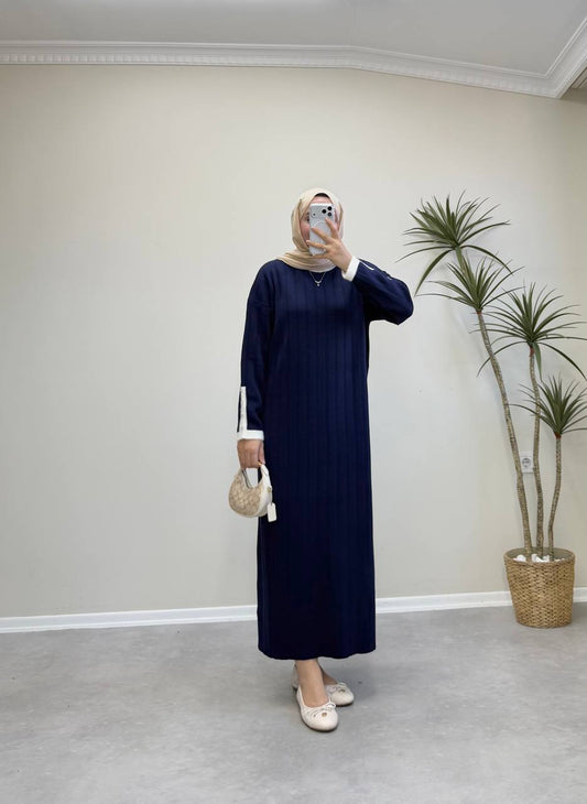 2851 - Kolu Taşlı Triko Elbise - Lacivert