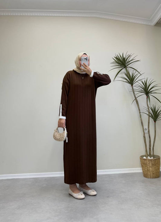 2851 - Kolu Taşlı Triko Elbise - Acı Kahve