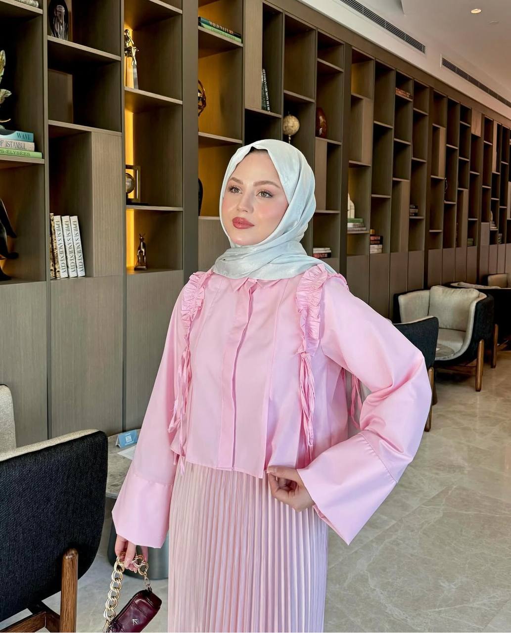 1540 - Omuz Fırfırlı Gömlek - Pembe