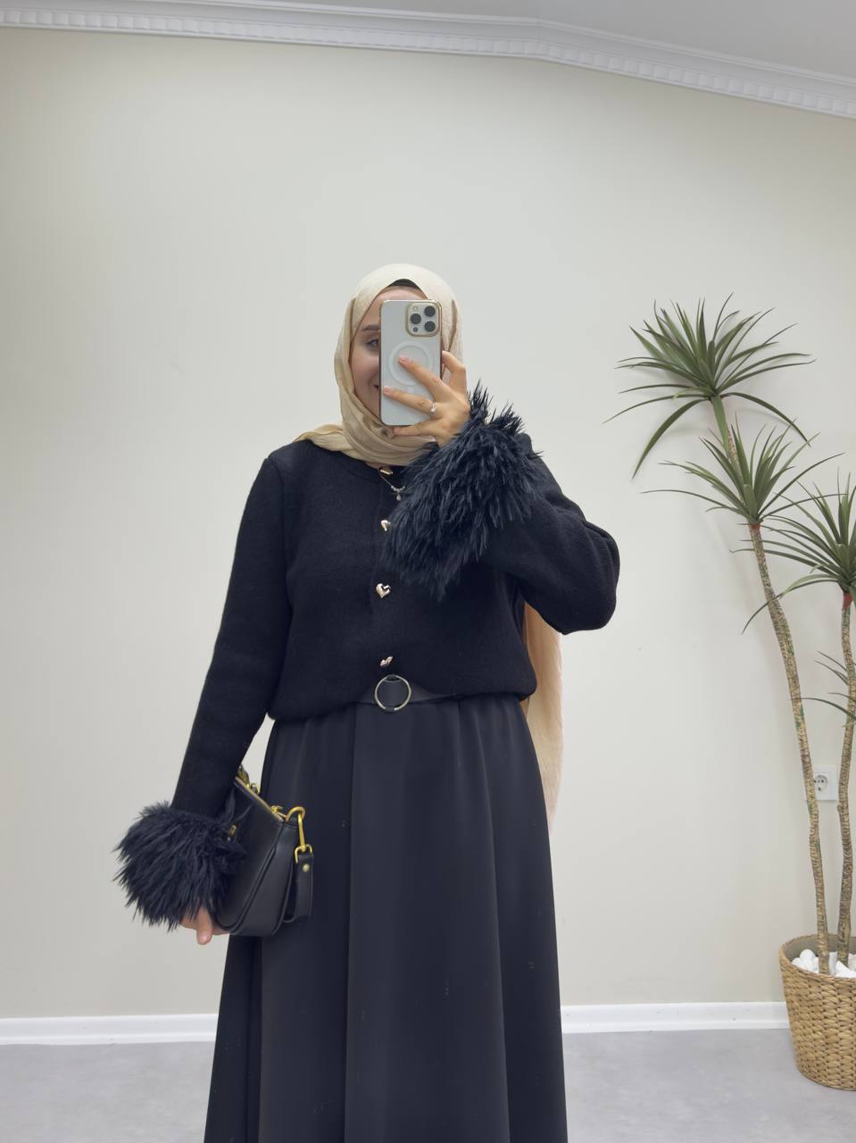 2547 - Kolu Tüylü Hırka - Siyah