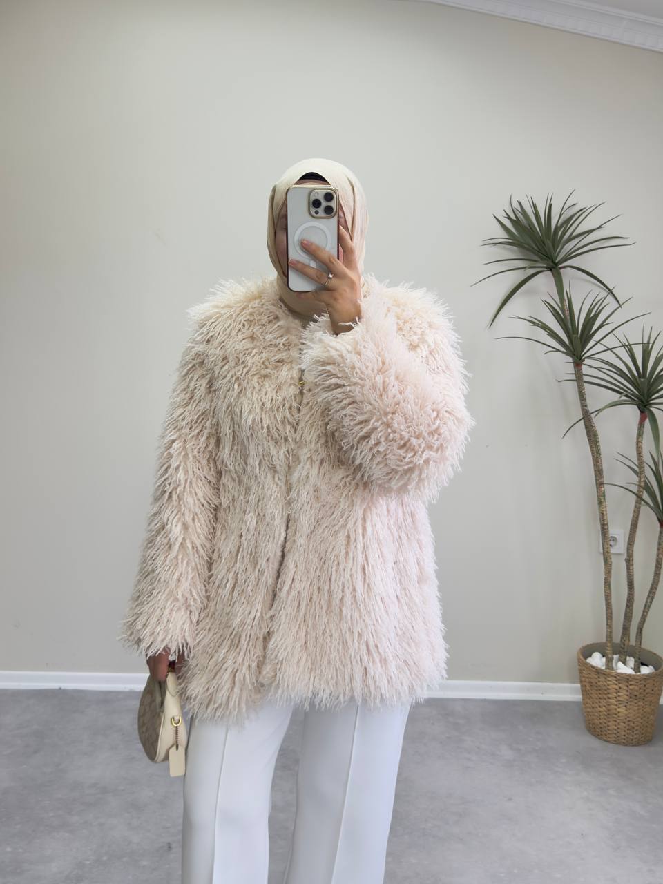 2646 - Tüylü Ceket - Krem