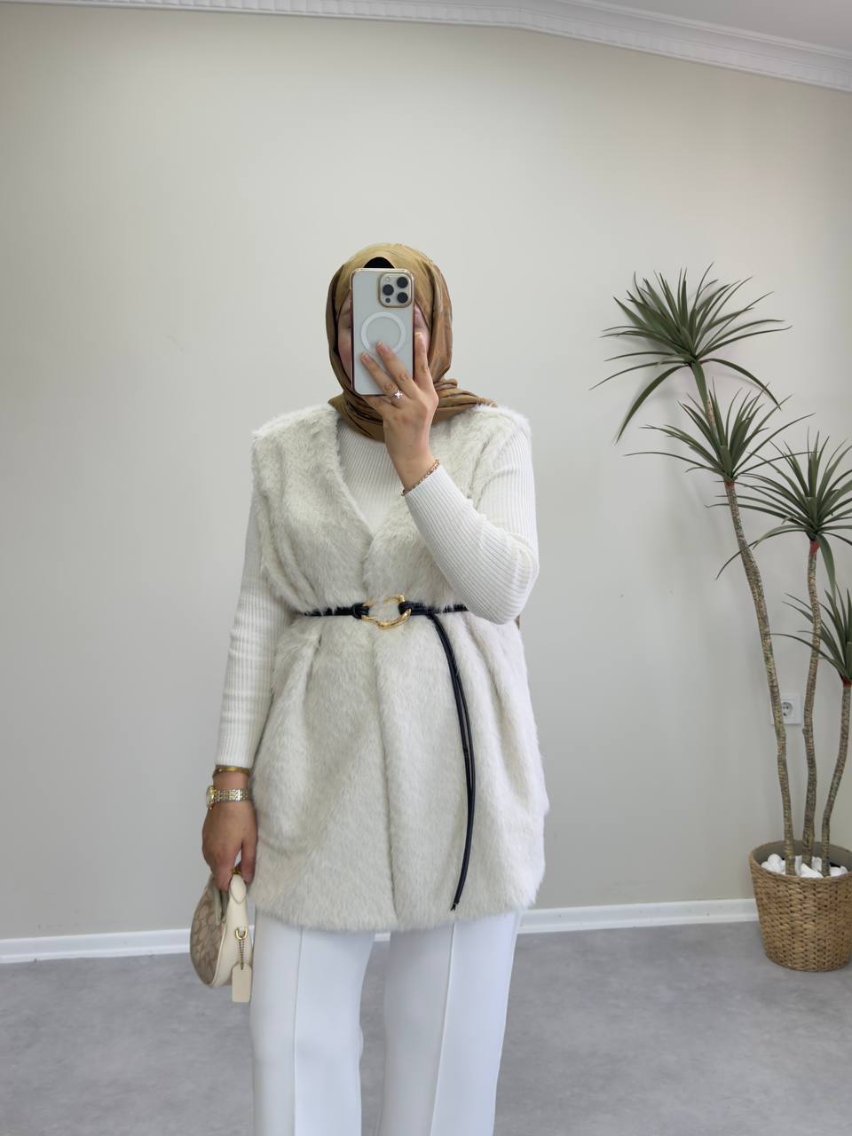 2714 - Kürk Yelek - Krem