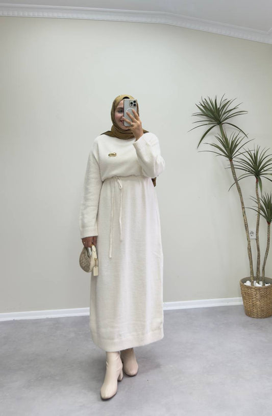 2660 - Broşlu Triko Elbise - Krem