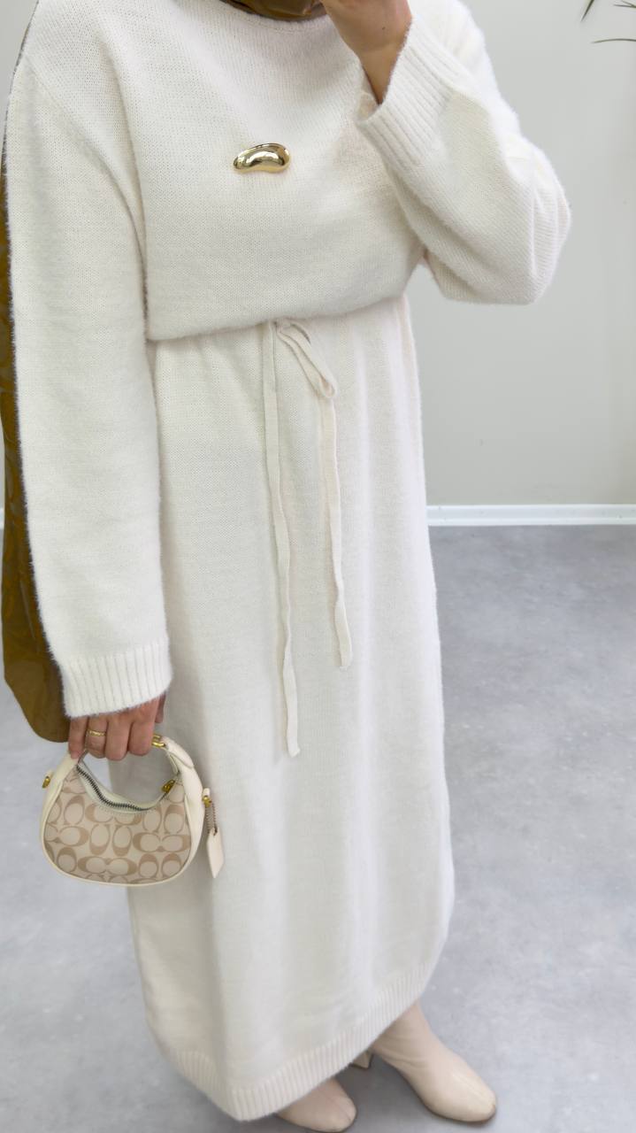 2660 - Broşlu Triko Elbise - Krem