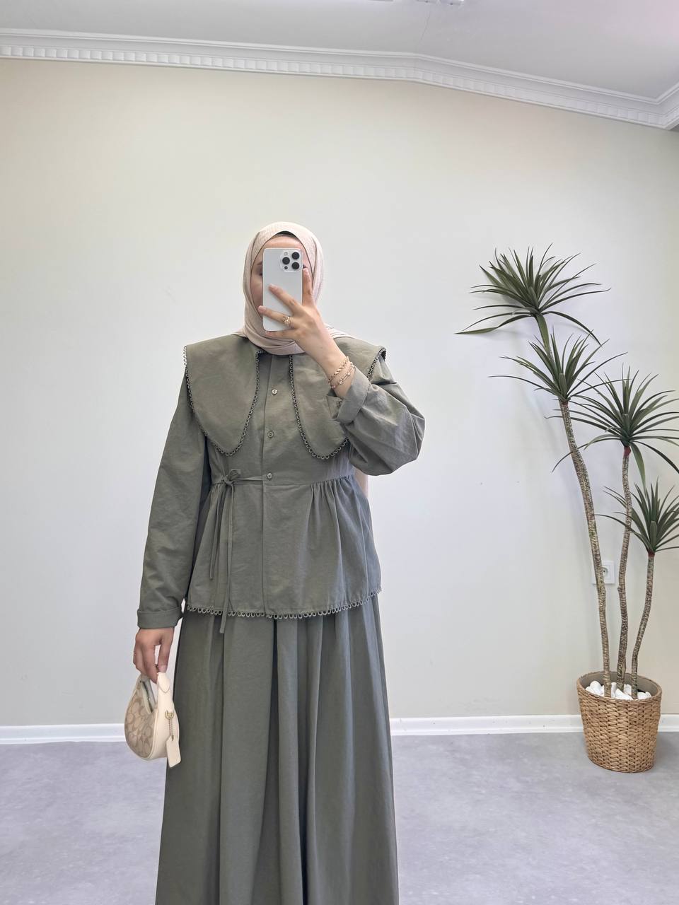 1823 - Uzun Yakalı Etek Takım - Haki Yeşil