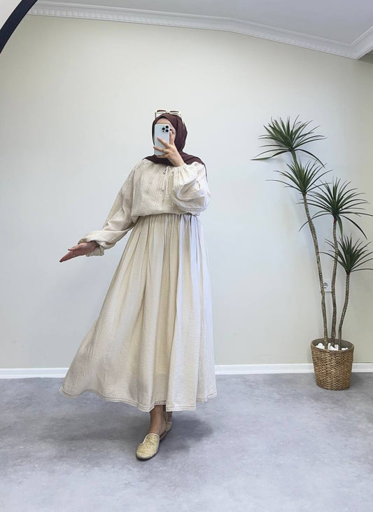 1854 - Güpürlü Etek Takım - Bej