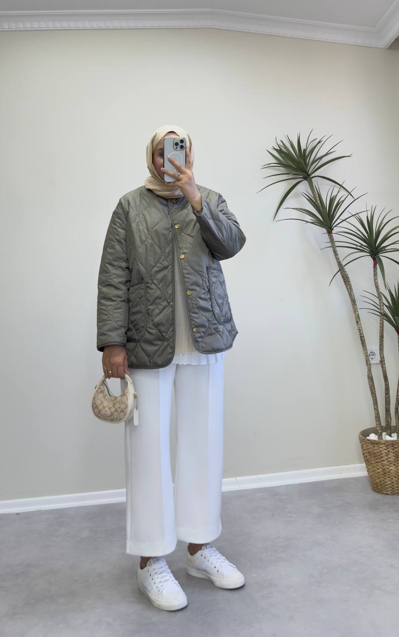 2837 - Kapitone Mont - Haki