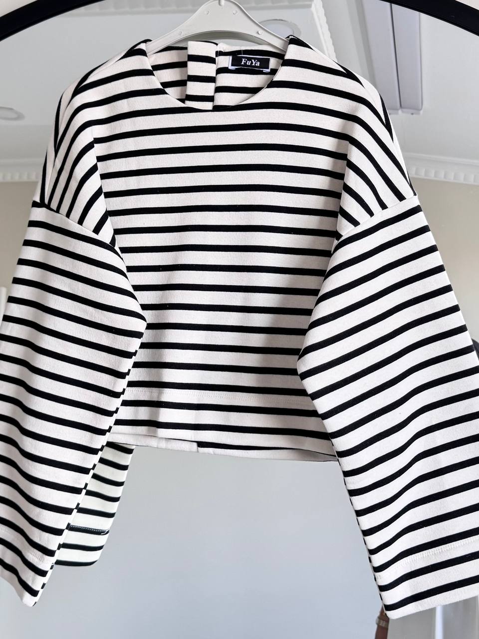 2332 - Çizgili Sweat - Siyah