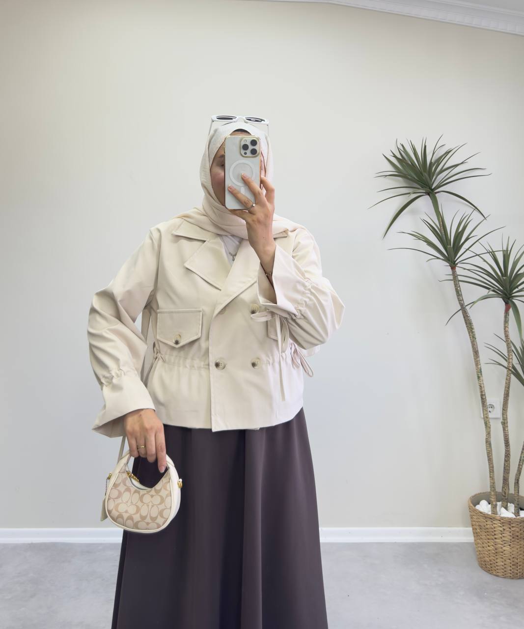 2264 - Büzmeli Kısa Trençkot - Krem