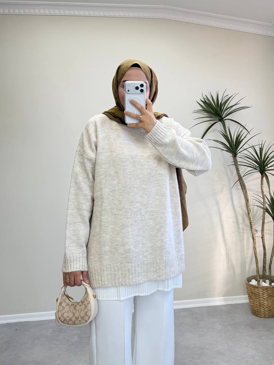 2820 - Düz Basıc Kazak - Krem