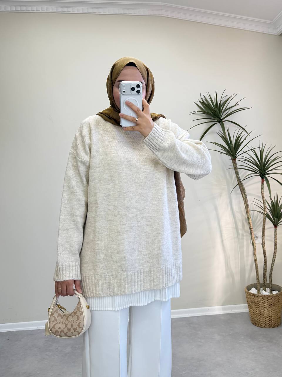 2820 - Düz Basıc Kazak - Krem