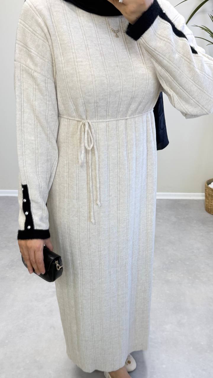 2851 - Kolu Taşlı Triko Elbise - Bej