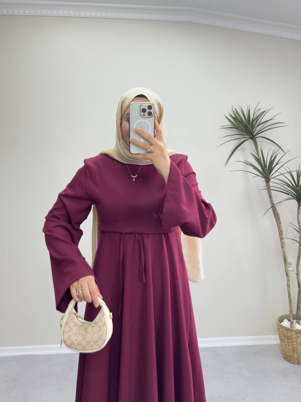 2516 - Belden Oturtmalı Kloş Elbise - Bordo