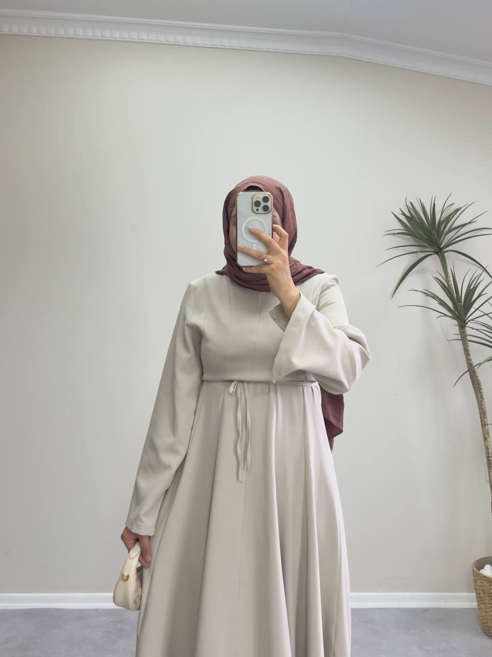 2516 - Belden Oturtmalı Kloş Elbise - Krem