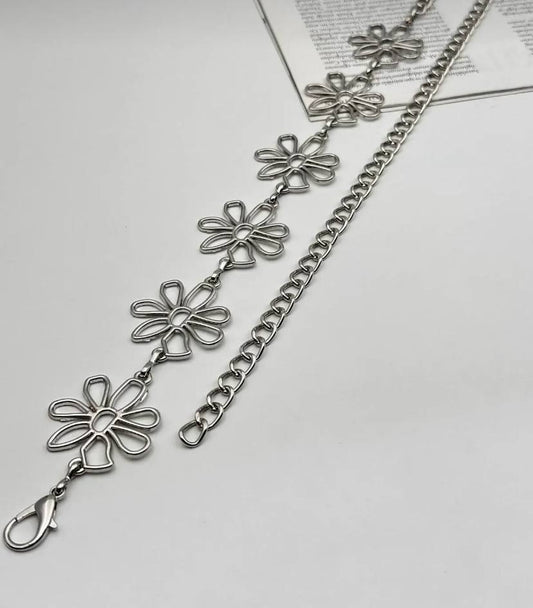 2455 - Gümüş Papatya Zincir Kemer