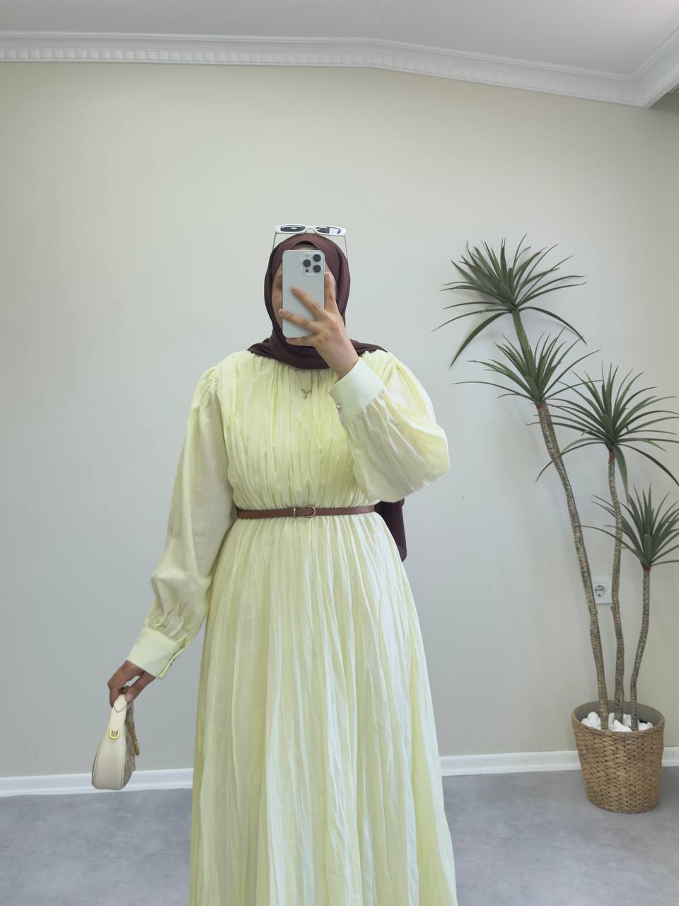 2097 - Oval Kuşaklı Vual Elbise - Sarı